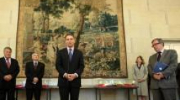 Prezentacji w MSZ XV-wiecznego manuskryptu "Liber de natura rerum". Fot. PAP/L. Szymański 