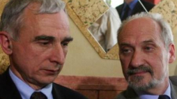 Piotr Naimski i Antoni Macierewicz. Fot. PAP/T. Gzell