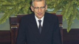 Pierwsze posiedzenie Sejmu I kadencji. Nz. marszałek Sejmu Wiesław Chrzanowski. Fot. PAP/CAF/A. Rybczyński