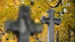 Cmentarz na warszawskich Powązkach. Fot. PAP/J. Turczyk 
