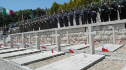 Polski cmentarz wojenny na Monte Cassino. Fot. PAP/J. Turczyk