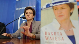 Danuta Wałęsa na konferencji prasowej poświęconej książce "Marzenia i tajemnice". Fot. PAP/J. Turczyk 