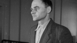 Rotmistrz Witold Pilecki przed Wojskowym Sądem Rejonowym w Warszawie. 1948-03-03. Fot. PAP/CAF