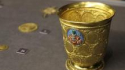 Wystawa "Złoty skarb z Koszyc" na Zamku Królewskim na Wawelu. Fot. PAP/J. Bednarczyk