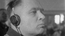 Proces Rudolfa Hoessa przed Najwyższym Trybunałem Narodowym. Warszawa, 1947-03-11. Fot. PAP/CAF