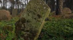 Mizar (zireć) – cmentarz muzułmański w Kruszynianach. Fot. PAP/A. Reszko