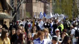 Uczestnicy 21. Marszu Żywych. Fot. PAP/A. Grygiel