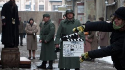 Plan zdjęciowy filmu „Ukryci” („Hidden”) w reżyserii Agnieszki Holland. Łódź, 15.03.2010. Fot. PAP/G. Michałowski