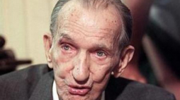 Jan Karski. Fot. PAP/T. Gzell
