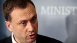 Podsekretarz stanu w Ministerstwie Administracji i Cyfryzacji Igor Ostrowski. Fot. PAP/L. Szymański