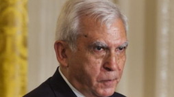 Prof. Adam Rotfeld. Fot. PAP/EPA