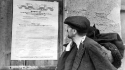 Manifest Polskiego Komitetu Wyzwolenia Narodowego. Fot. PAP/CAF