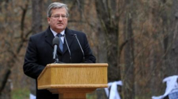 Prezydent Bronisław Komorowski w Bykowni. Fot. PAP/J. Turczyk