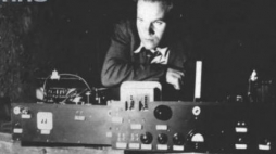 Powstańcza radiostacja "Błyskawica". Na zdjęciu Antoni Ziębik. Fot. NAC