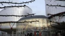 Budynek Europejskiego Trybunału Praw Człowieka w Strasburgu. Fot. PAP/EPA 