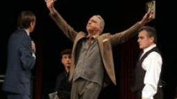 Inscenizacja "Trans-Atlantyku" w Teatrze Powszechnym w Radomiu. Fot. PAP/P. Polak