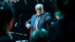 rzysztof Penderecki podczas próby "Pasji wg św. Łukasza" w reżyserii Grzegorza Jarzyny. Fot. PAP/J. Bednarczyk