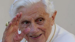 Papież Benedykt XVI. Fot. PAP/EPA