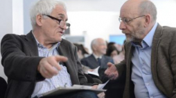 Prof. Jan Tomasz Gross, prof. Paweł Śpiewak podczas konferencji naukowej "Być świadkiem Zagłady". Fot. PAP/J. Turczyk