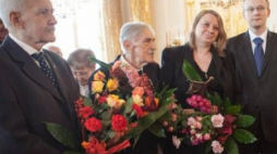 Od lewej: Tadeusz Kukiz, Zdzisław Rachtan, Magdalena Merta i Łukasz Kamiński. Fot. IPN