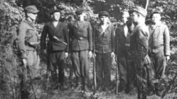 Żołnierze oddziału "Watra IV" w Lasach Skinderowskich - Okręg Polesie Armii Krajowej. Fot. NAC