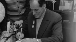 Arkady Fiedler. Fot. PAP/Z.Staszyszyn