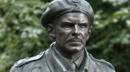 Popiersie gen. Stanisława Sosabowskiego. Fot. PAP/J. Bednarczyk