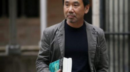 Haruki Murakami. Fot. PAP/EPA
