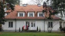 Dworek Milusin w Sulejówku. Fot. PAP/P. Kula