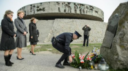 Uroczystość w 70. rocznicę akcji "Erntefest". Fot. PAP/W. Pacewicz