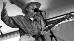 Pete Seeger. Fot. PAP/EPA