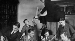 Fotografia z wystawy "Photo Classeur Adama i Jadwigi Czartoryskich". Źródło:DSH