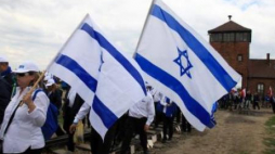 Marsz Żywych 2011. Fot. PAP/G.Momot