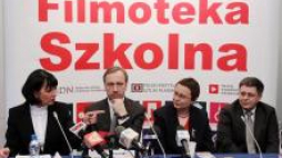 Konferencja prasowa inaugurującej projekt "Filmoteka Szkolna". Fot. PAP/P. Supernak