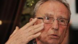 Prof. Andrzej Mencwel. Fot. PAP/A. Rybczyński