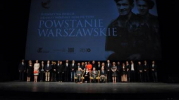 Uroczysta premiera filmu "Powstanie Warszawskie" w Teatrze Wielkim-Operze Narodowej w Warszawie. Fot. PAP/G. Jakubowski