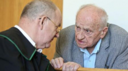 Gen. SB Władysław Ciastoń - początek procesu przed Sądem Rejonowym w Warszawie. Fot. PAP/R. Guz