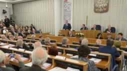 Uroczyste posiedzenia z okazji 25-lecia odrodzonego Senatu. Fot. PAP/R. Pietruszka 