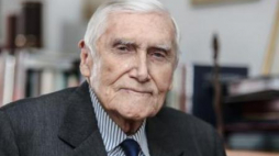Prof. Witold Kieżun. Fot. PAP/L. Szymański