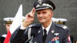 Gen. Zbigniew Ścibor-Rylski. Fot. PAP/T. Gzell