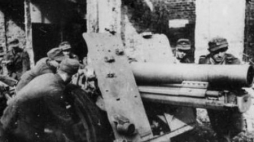 Oddział RONA pod dowództwem SS-Brigadefehrera Bronisława Kamińskiego. 1944 r. Źródło: CAW