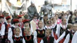 Tradycyjny pochód historyczny na ulicach Tarnowskich Gór w ramach „Gwarków” w 2006 r. Fot. PAP/A. Grygiel