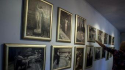 Prezentacja ilustracji Piotra Stachiewicza do „Quo Vadis”. Muzeum Henryka Sienkiewicza w Oblęgorku. Fot. PAP/M. Walczak