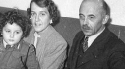 Gen. Tadeusz Bór-Komorowski, jego żona Irena i syn Adam. Londyn, 1945 r. Fot. NAC