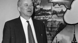Jan Nowak-Jeziorański. Fot. PAP/ADM