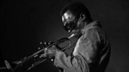 Miles Davis. Fot. Jack Vartoogian. Źródło: Getty Images za rp.pl