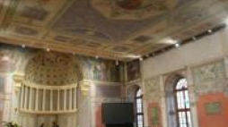 Aula z malowidłami Władysława Drapiewskiego w LO im. Marszałka Stanisława Małachowskiego w Płocku. Fot. PAP/M. Bednarski