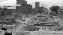 Budowa trasy W-Z. Warszawa, 1948-05. Fot. PAP/CAF