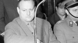 Stanisław Wawrzecki przed sądem. Fot. PAP/CAF/B. Miedza