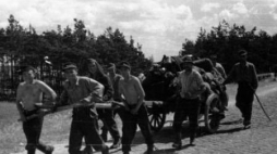 Gdańsk, lipiec 1945 r. Fot. PAP/CAF/A. Forbert